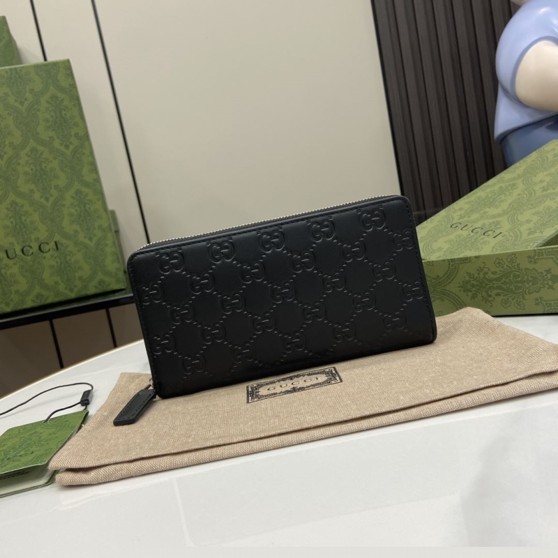 G*u*i wallets & purse